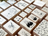 nonco hanco Rubber Stamp - Bear preparing for winter